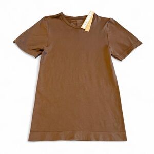 SKIMS Soft Smoothing Seamless T-Shirt NWT